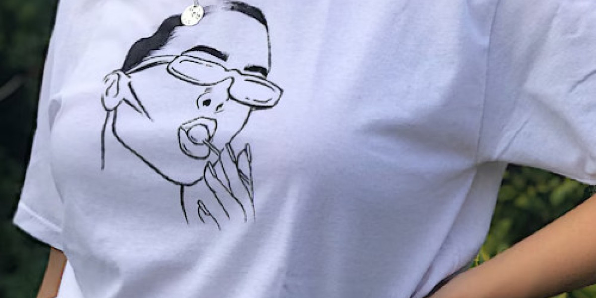 Style Your Hand-Sketched T-Shirts Fitting The Seasonal Fashion